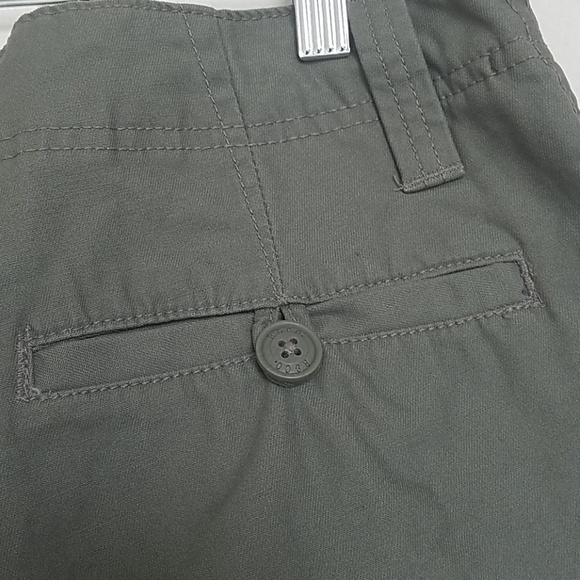 NWT flat front shorts - Picture 3 of 7